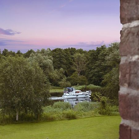 Hotel Relais & Chateaux Gutshaus Stolpe Stolpe an der Peene Exteriér fotografie