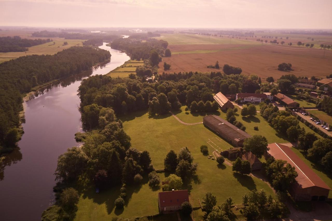 Hotel Relais & Chateaux Gutshaus Stolpe Stolpe an der Peene Exteriér fotografie