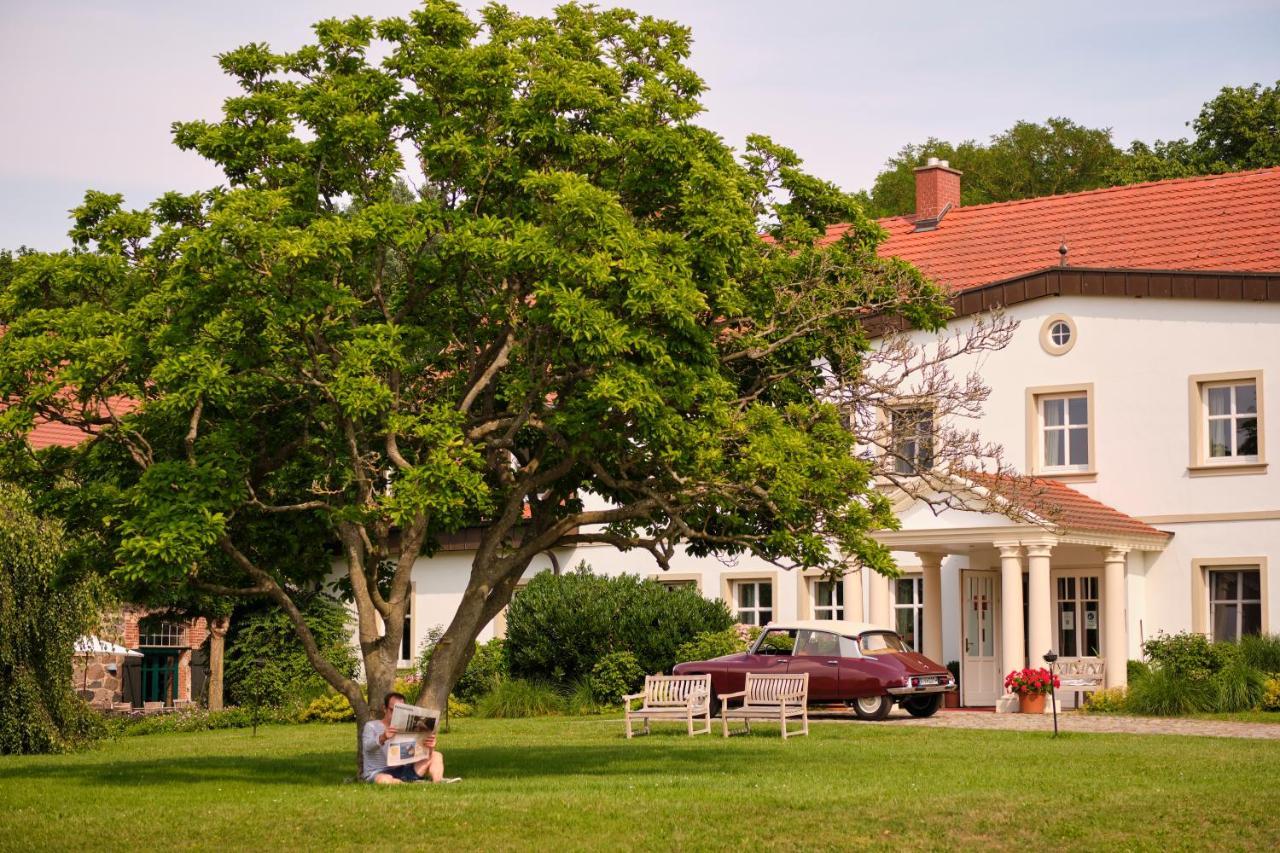 Hotel Relais & Chateaux Gutshaus Stolpe Stolpe an der Peene Exteriér fotografie