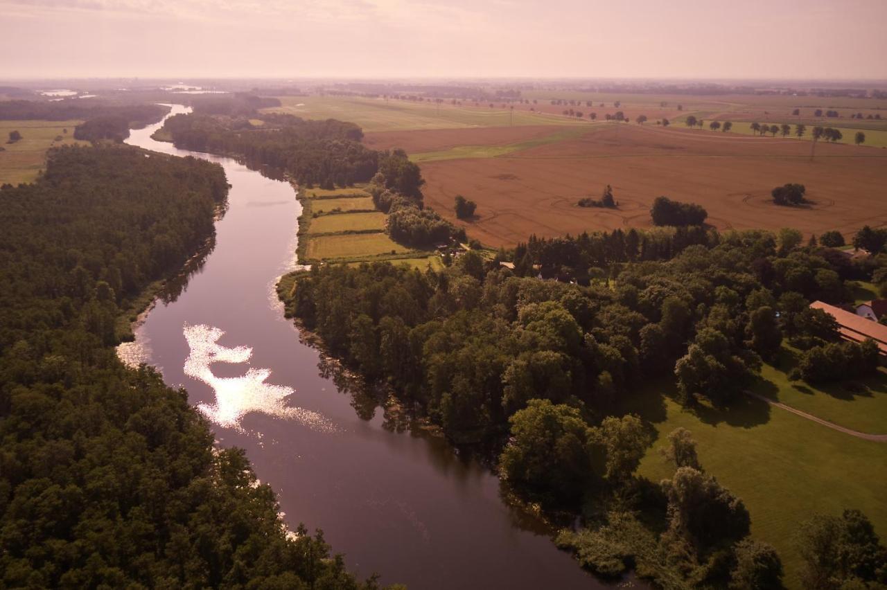 Hotel Relais & Chateaux Gutshaus Stolpe Stolpe an der Peene Exteriér fotografie